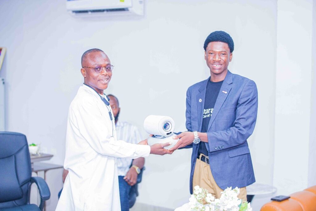 rotaract_team_digital_projector